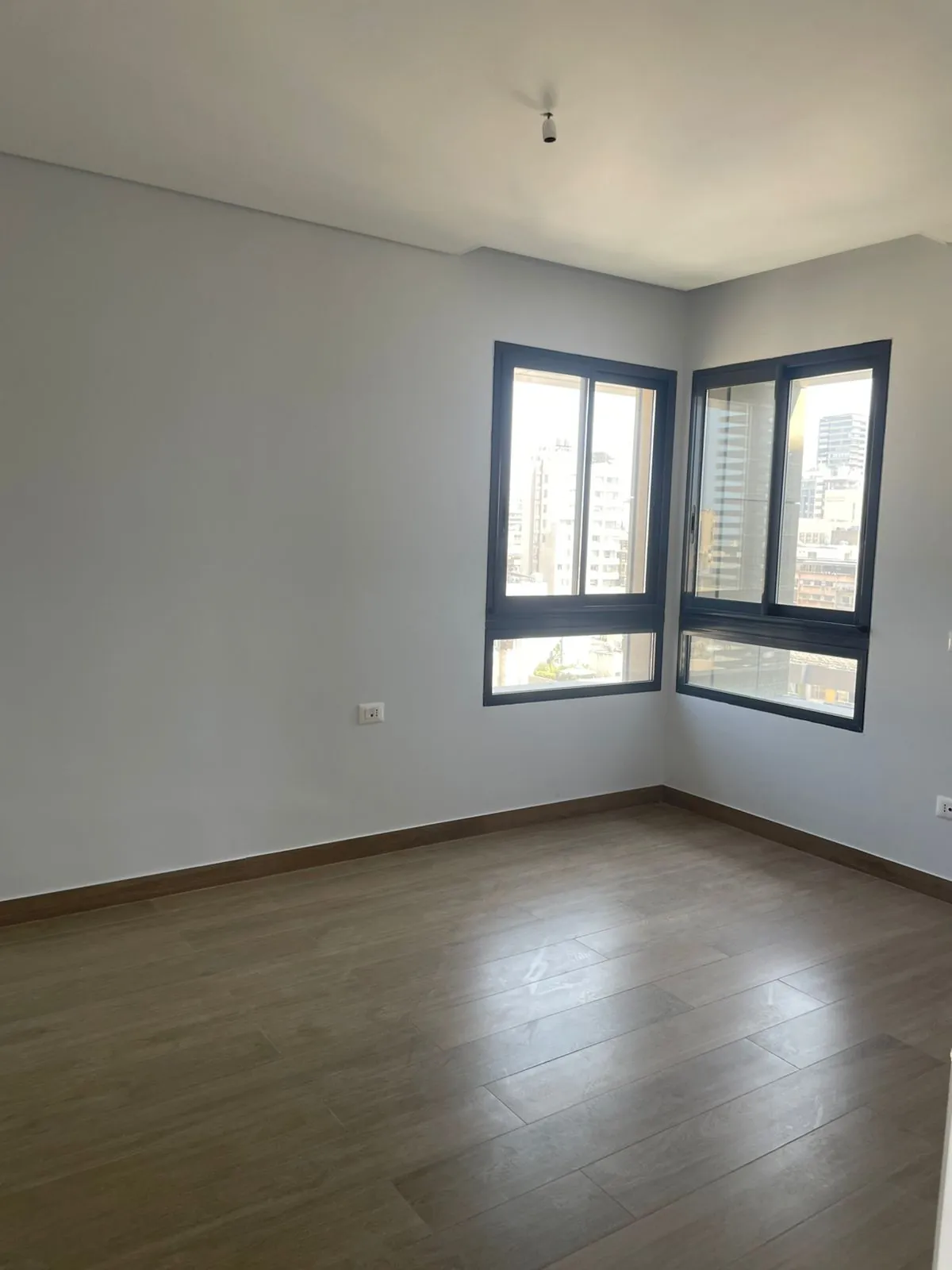 For Sale: Apartment in Karakas — photo 5