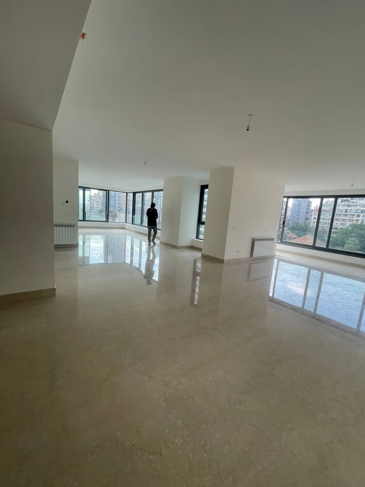 For Sale: Apartment in Ain El Mraisseh — photo 2