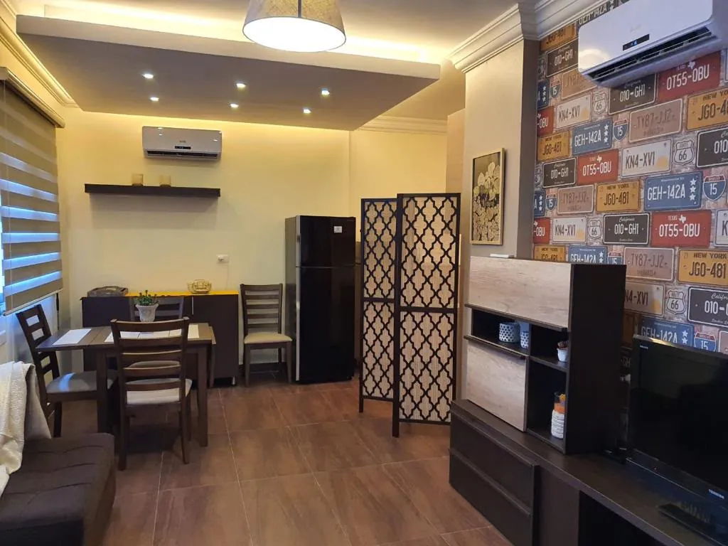 For Sale: Apartment in Achrafieh — photo 5