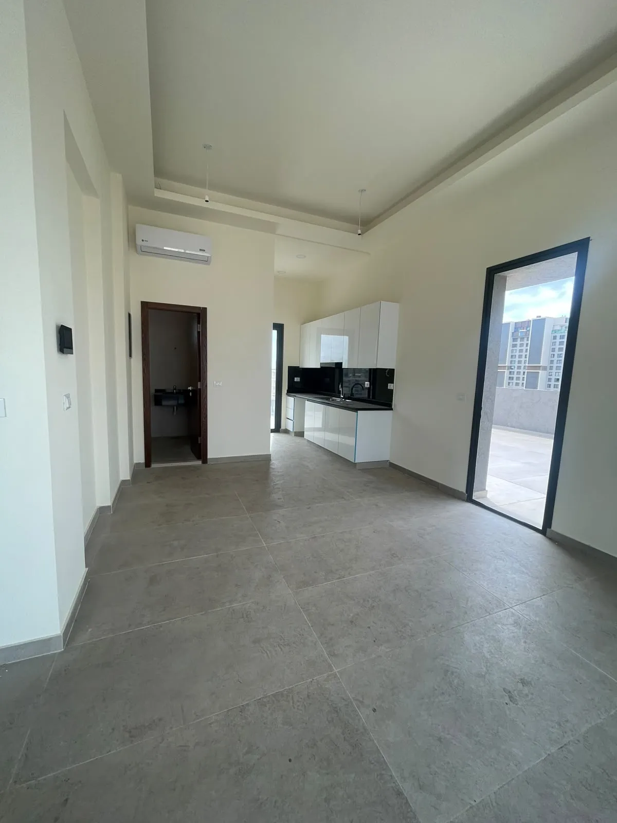 For Sale: Apartment in Verdun — photo 3