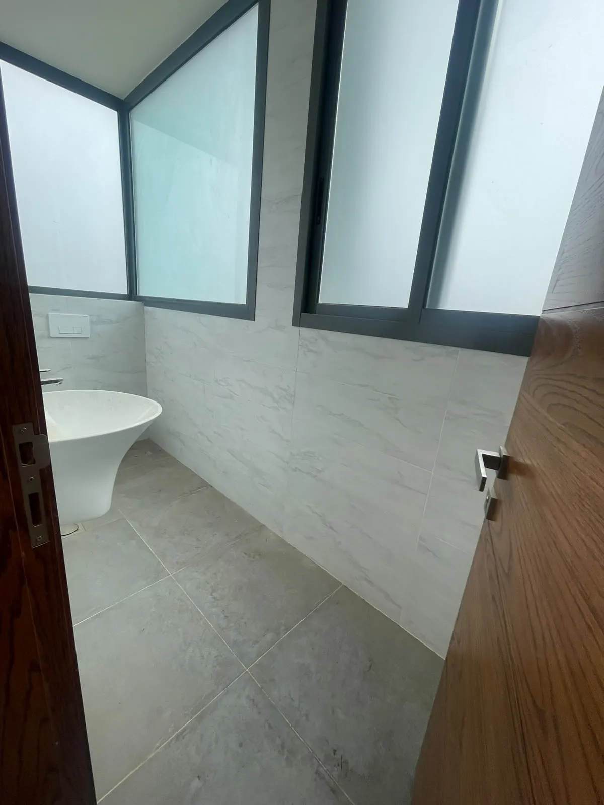 For Sale: Apartment in Verdun — photo 4