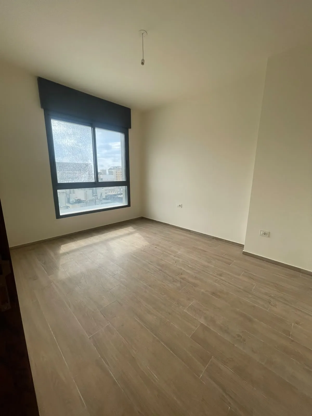 For Sale: Apartment in Verdun