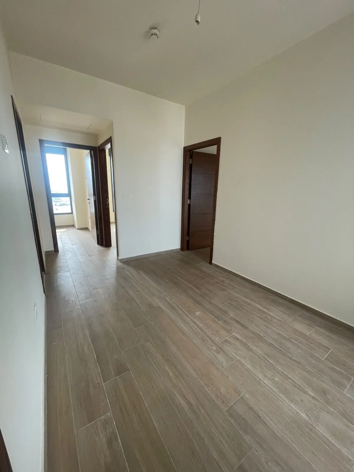 For Sale: Apartment in Verdun — photo 3