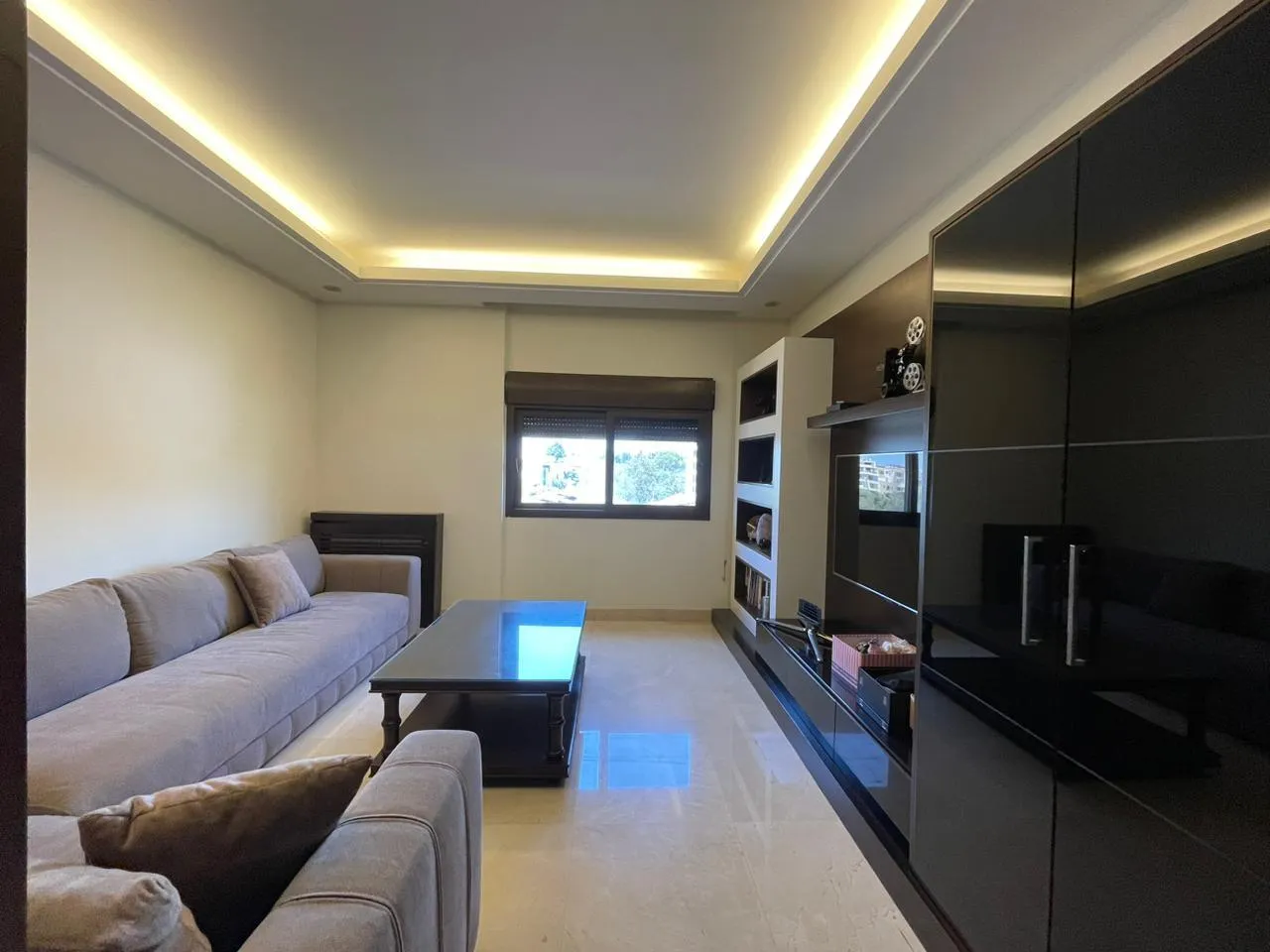 For Sale: Apartment in Hazmieh — الصورة 3