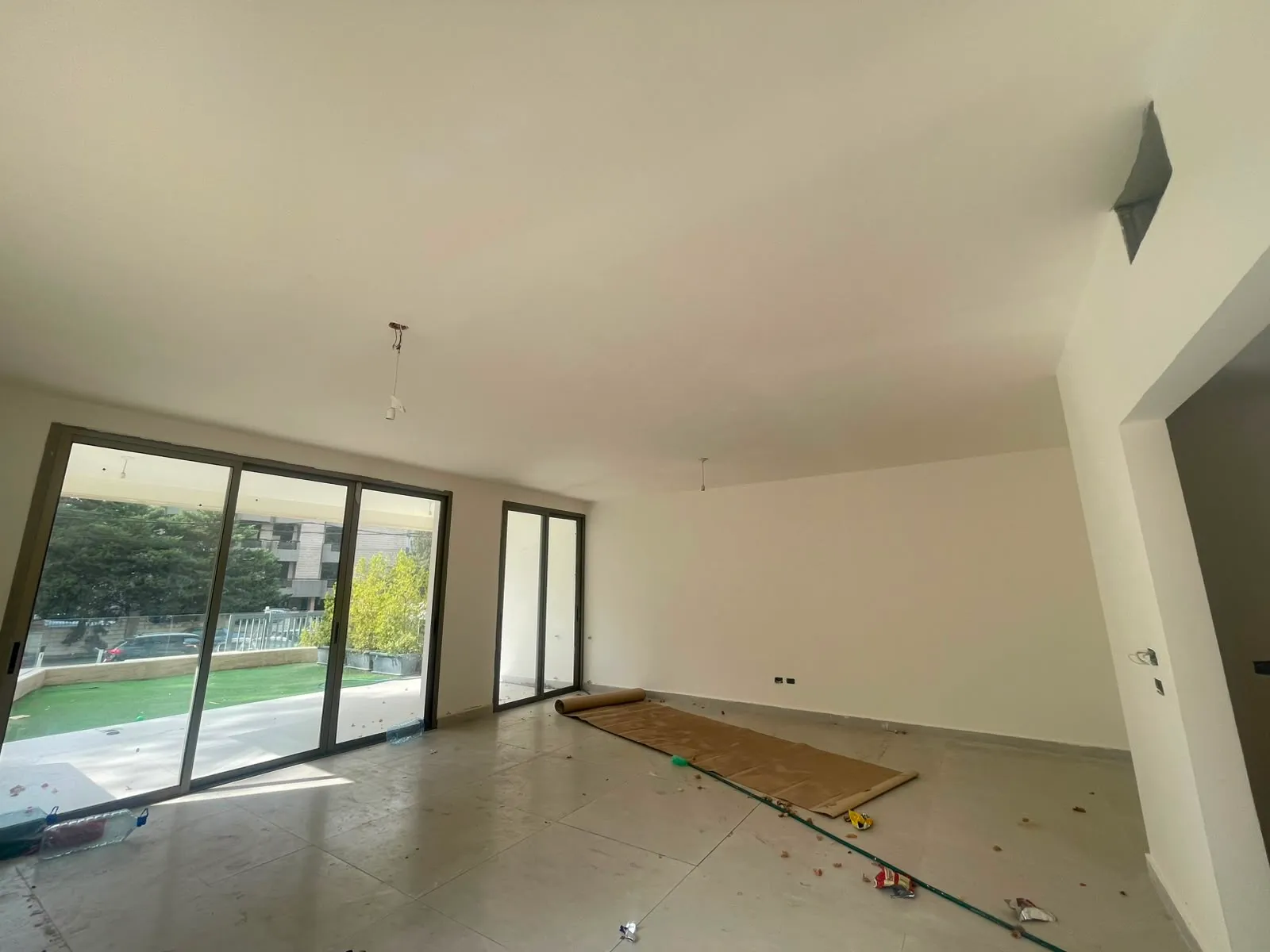 For Sale: Apartment in Rihaniyeh- Baabda