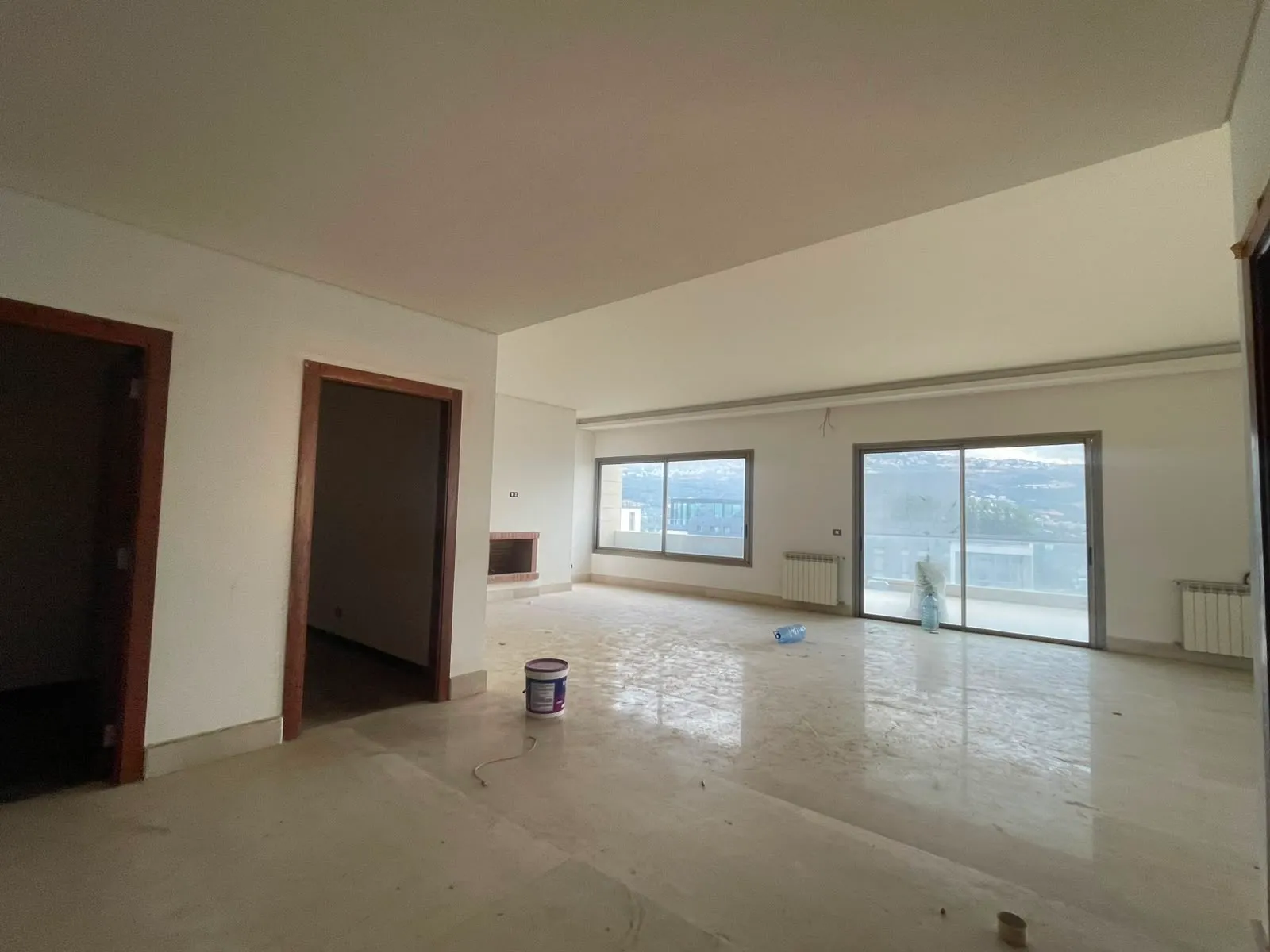 For Sale: Apartment in Yarzeh- Baabda — photo 2