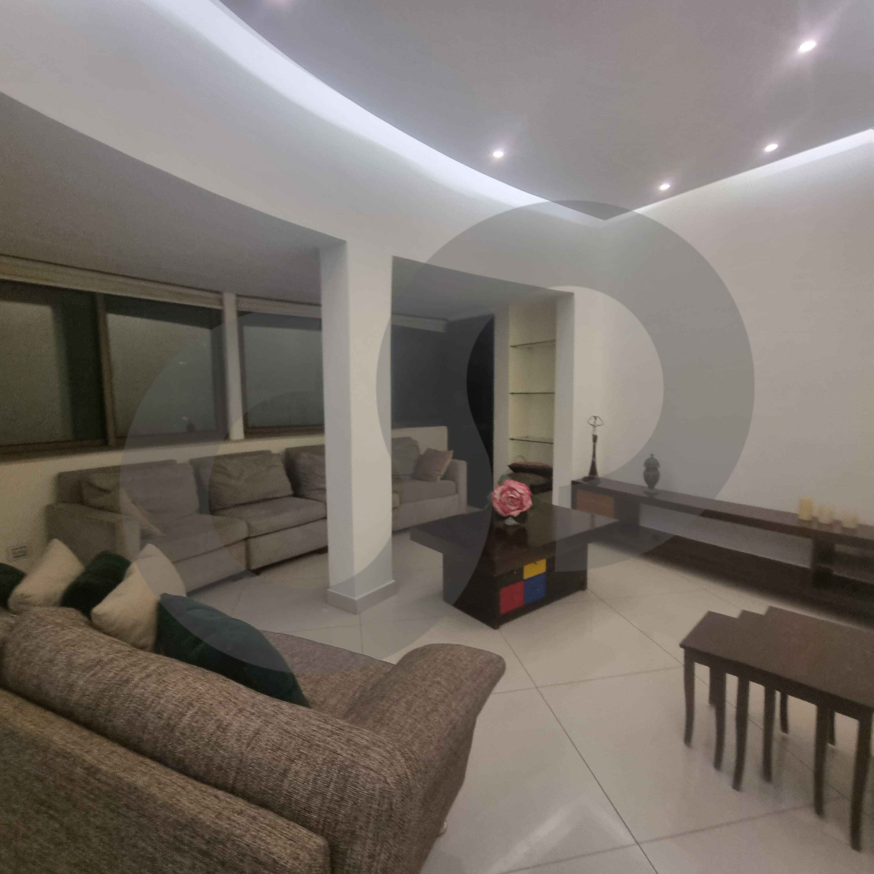 24/7 electricity & elevator/maid's room/Hamra — الصورة 3