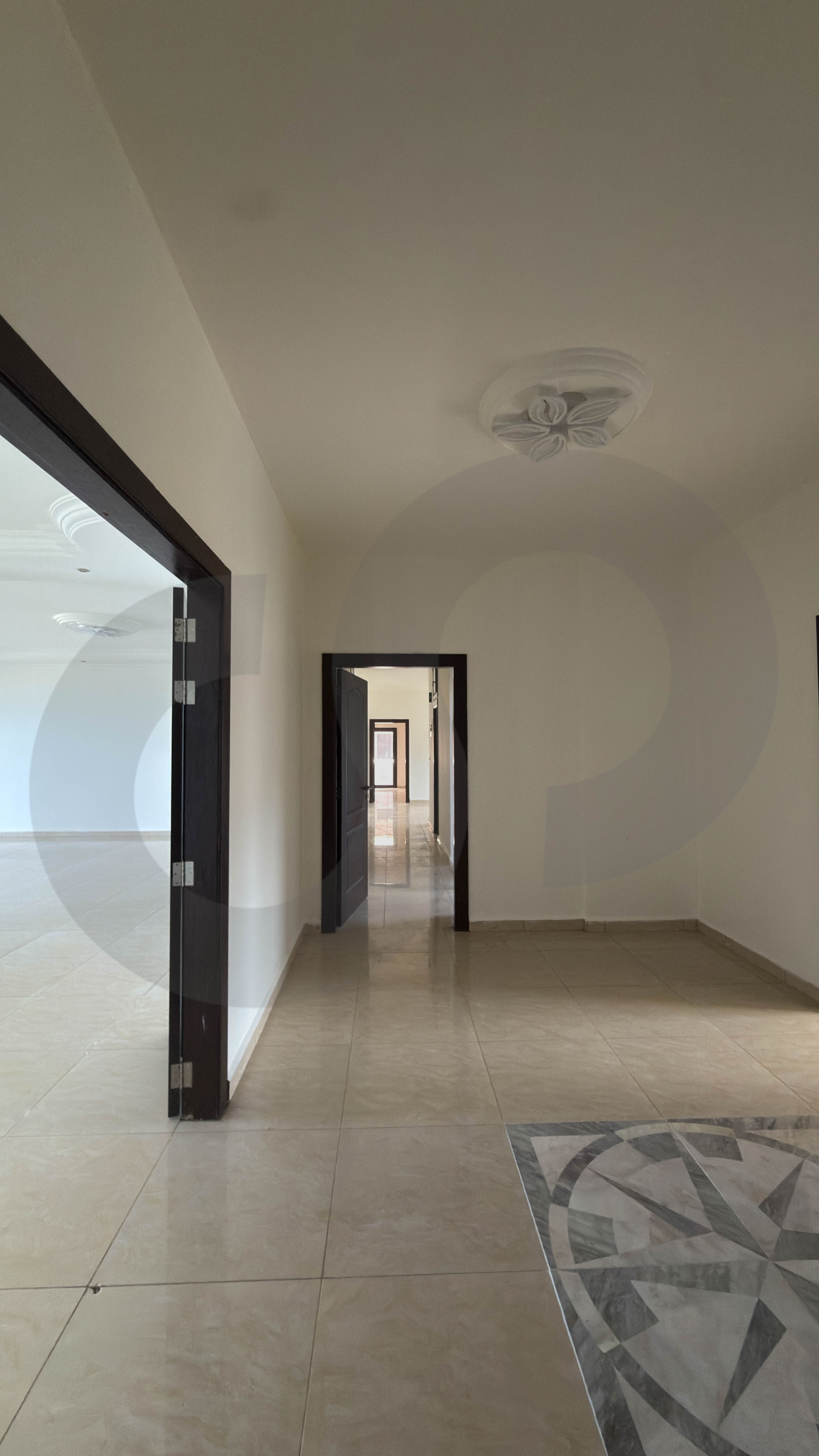 Spacious 414 SQM Apartment for sale/Prime Location/Open Sea View/Walking Distance from TYRE Beach/JAL EL BAHER-TYRE — الصورة 3
