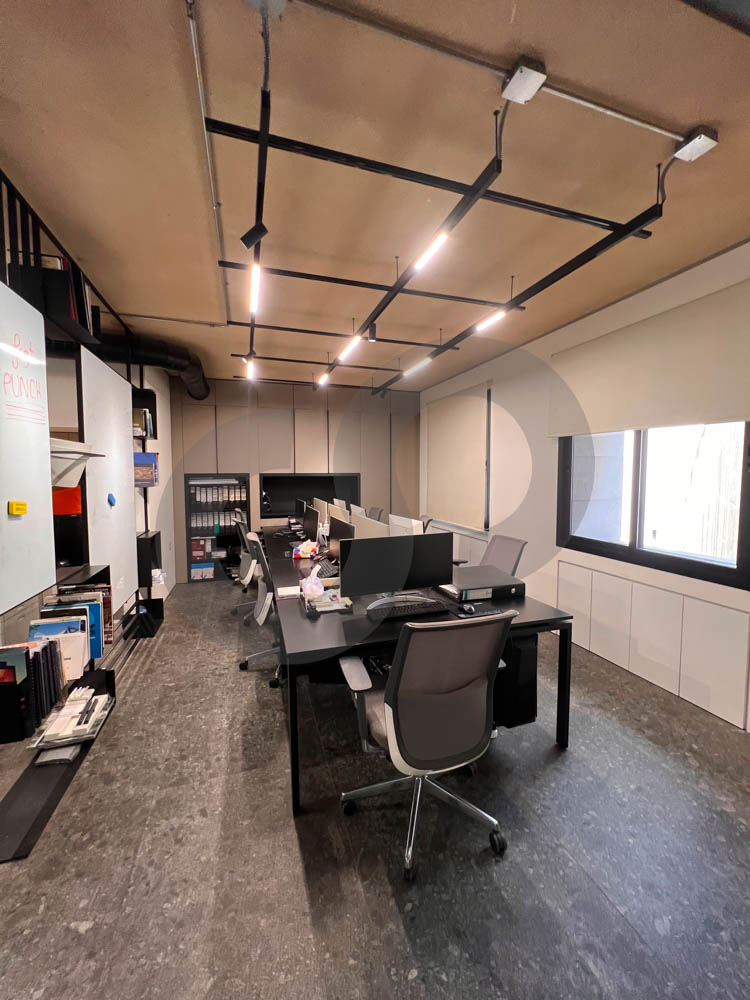 OFFICE FOR SALE, PRIME LOCATION, ACHRAFIEH-BEIRUT — photo 3