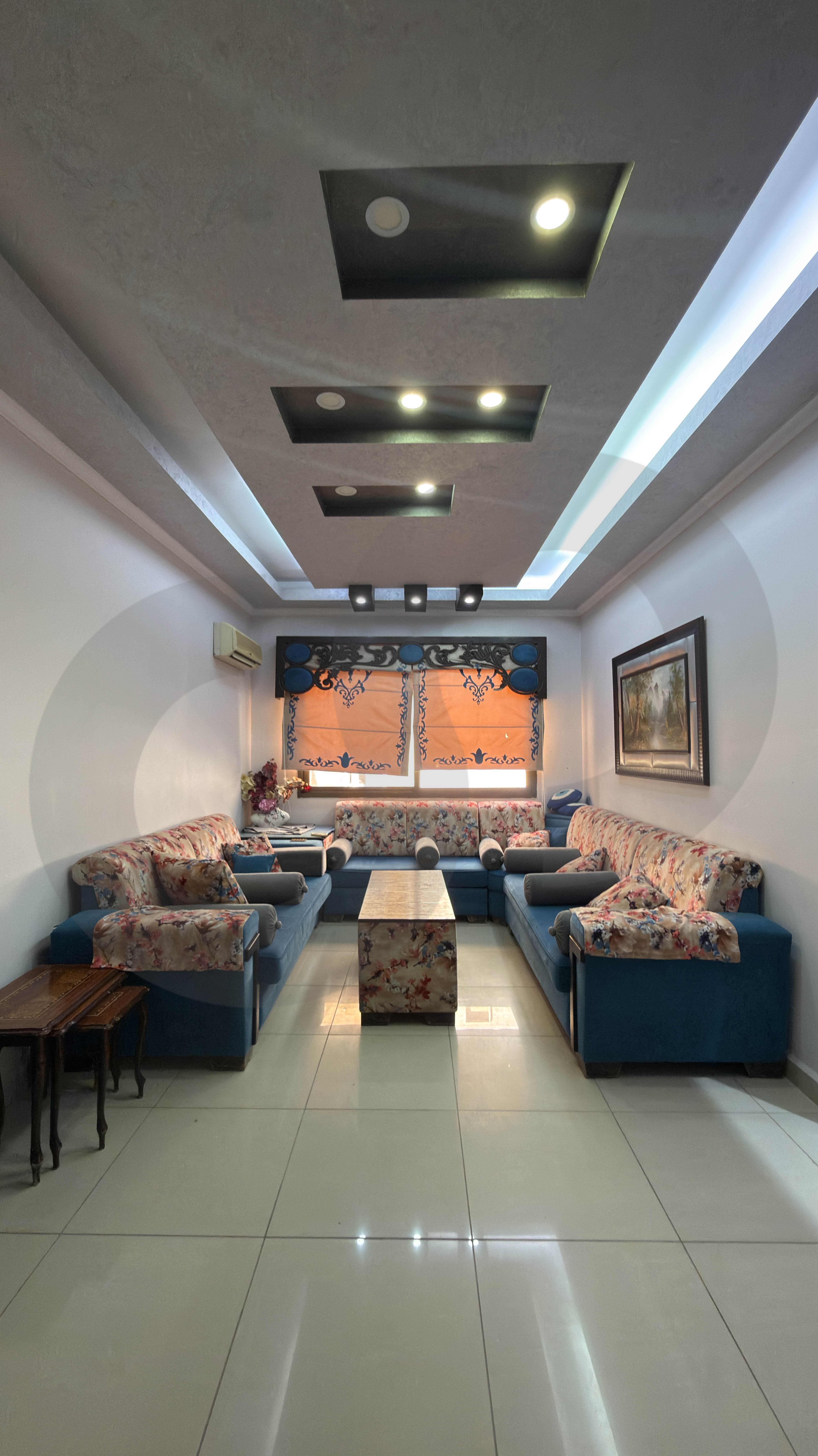 Spacious 220 SQM Apartment for Sale/Fully Furnished/AL HOSH-TYRE — الصورة 2