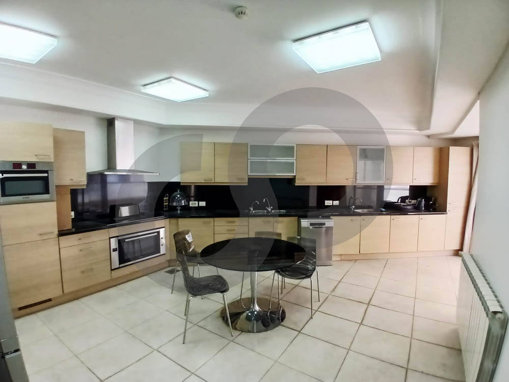 Luxury Full Sea View Residence in Prime Ain El Mrayse Location — photo 2