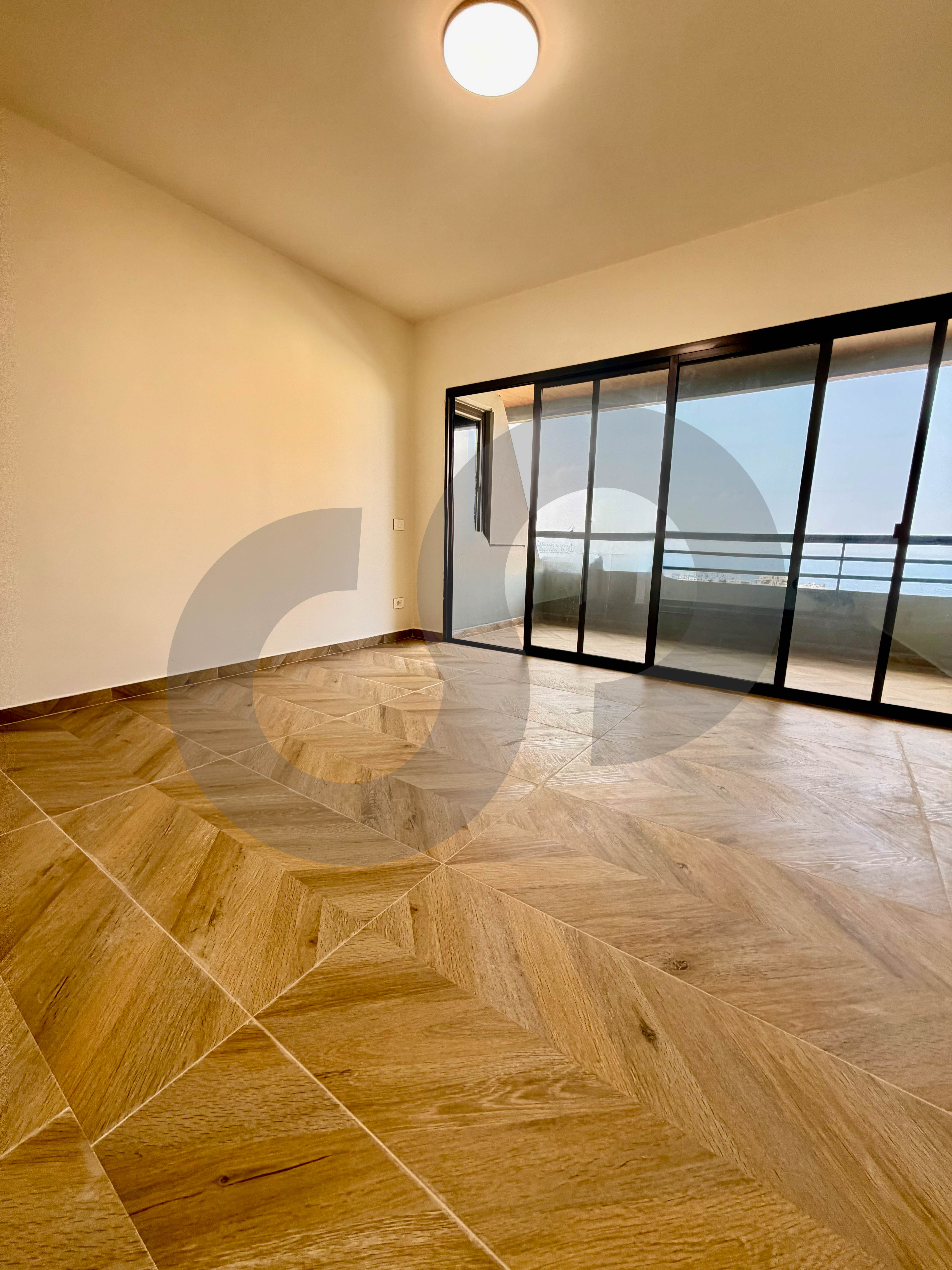 ADMA | FULLY RENOVATED & DECORATED 220 SQM APARTMENT | PRIME LOCATION — الصورة 3