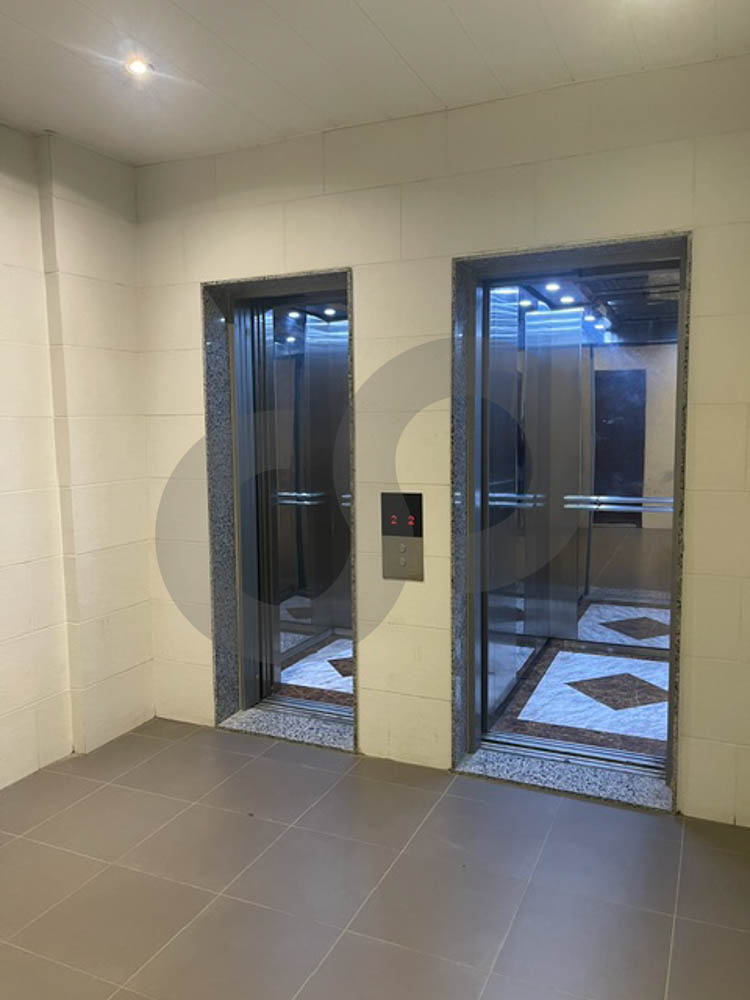 OFFICE FOR SALE/PRIME LOCATION/GHOBEIRY-BEIRUT — الصورة 2