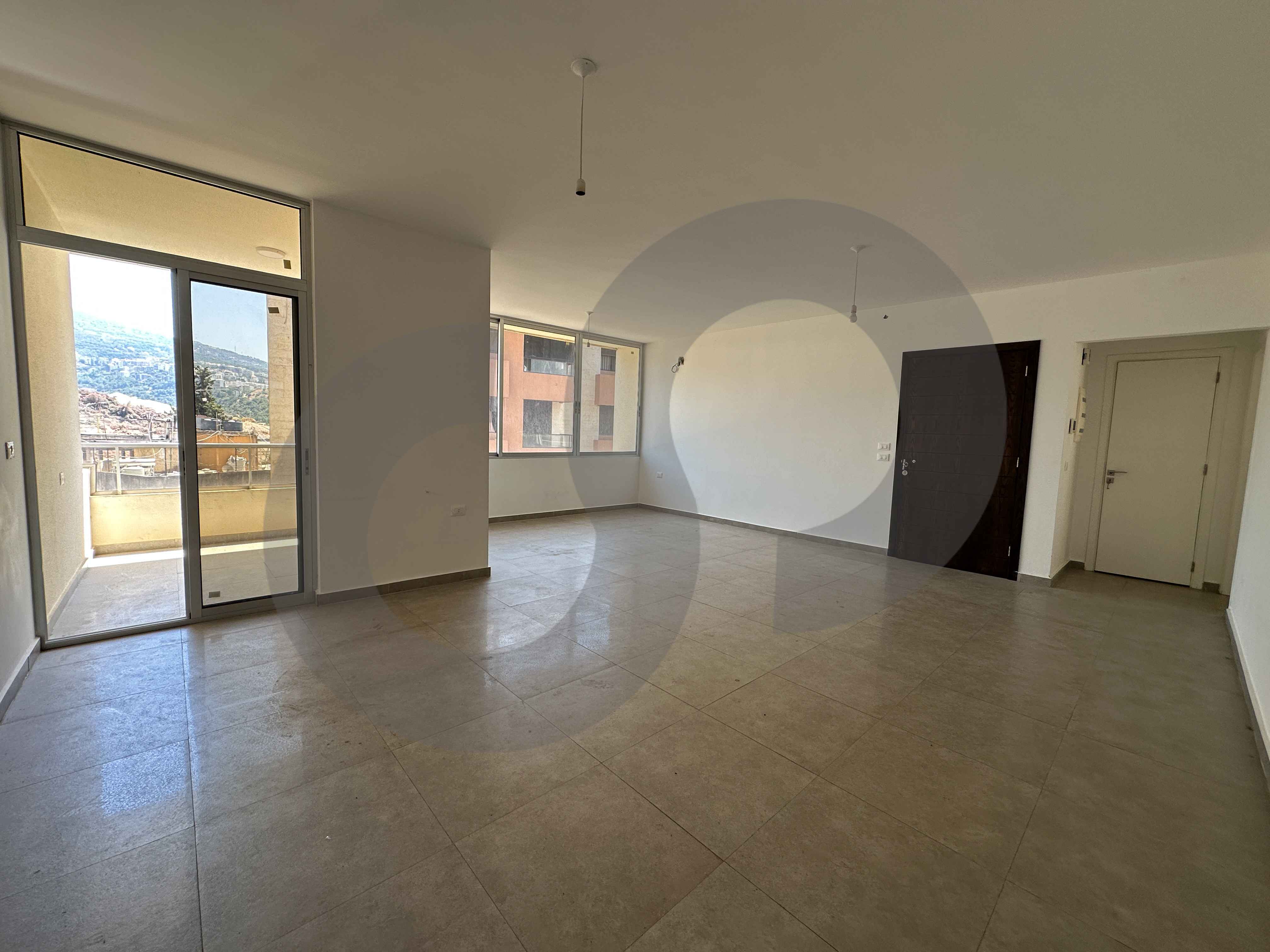 Super Prime location/BRAND NEW/heart of Betchay,BAABDA — الصورة 2