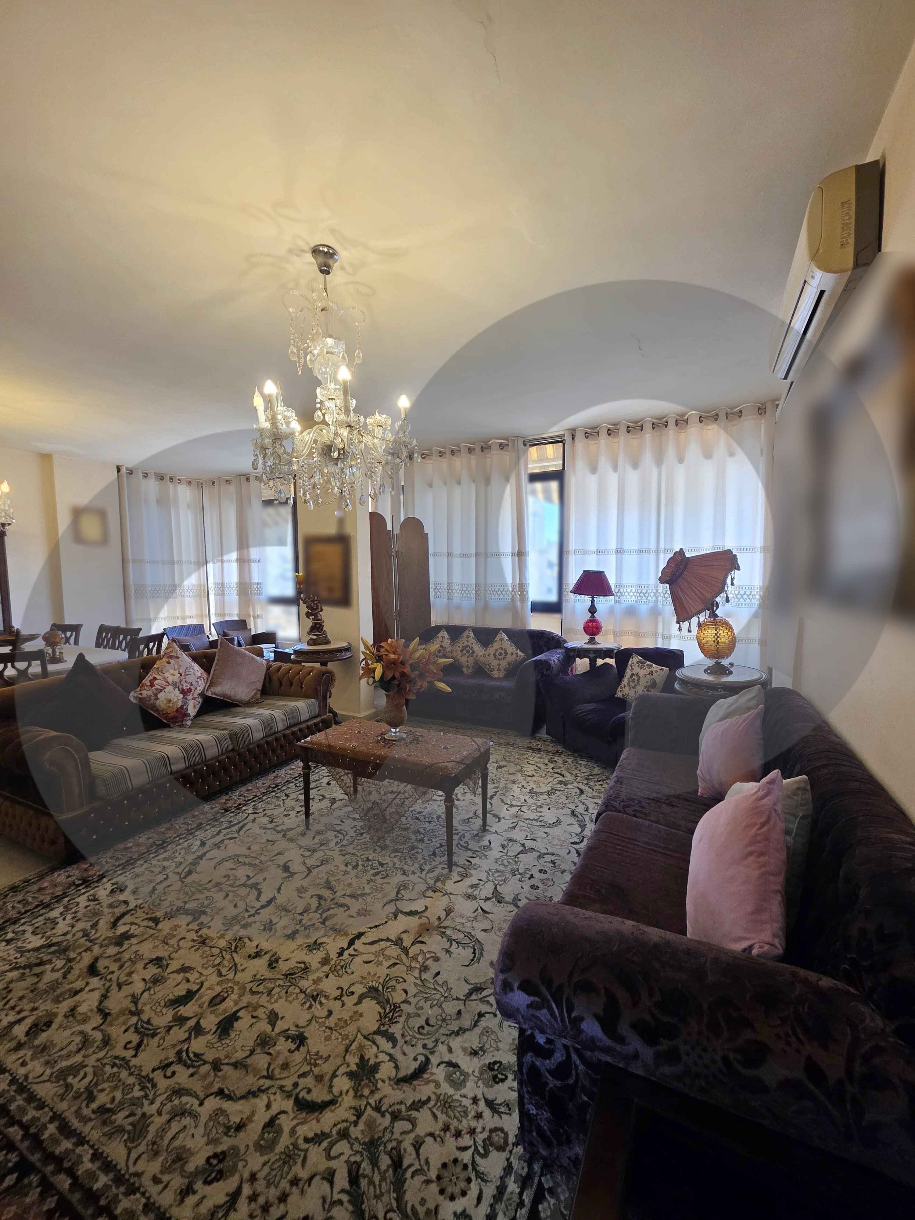 Main street/authorized apartment/well decorated/AIN EL REMMANEH,BAABDA — الصورة 2