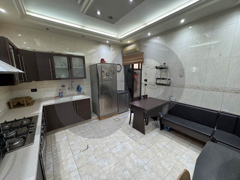 Open view/Spacious /prestigious neighborhood/luxurious living/privacy/baabda — الصورة 3