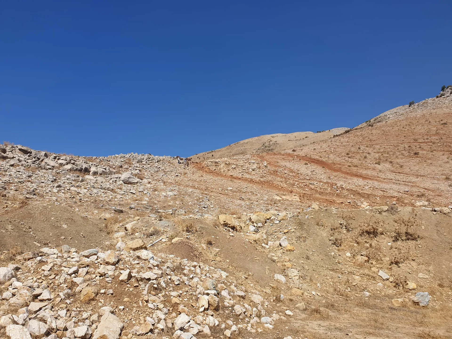 Land for Sale in Falougha-Khalouat — الصورة 8