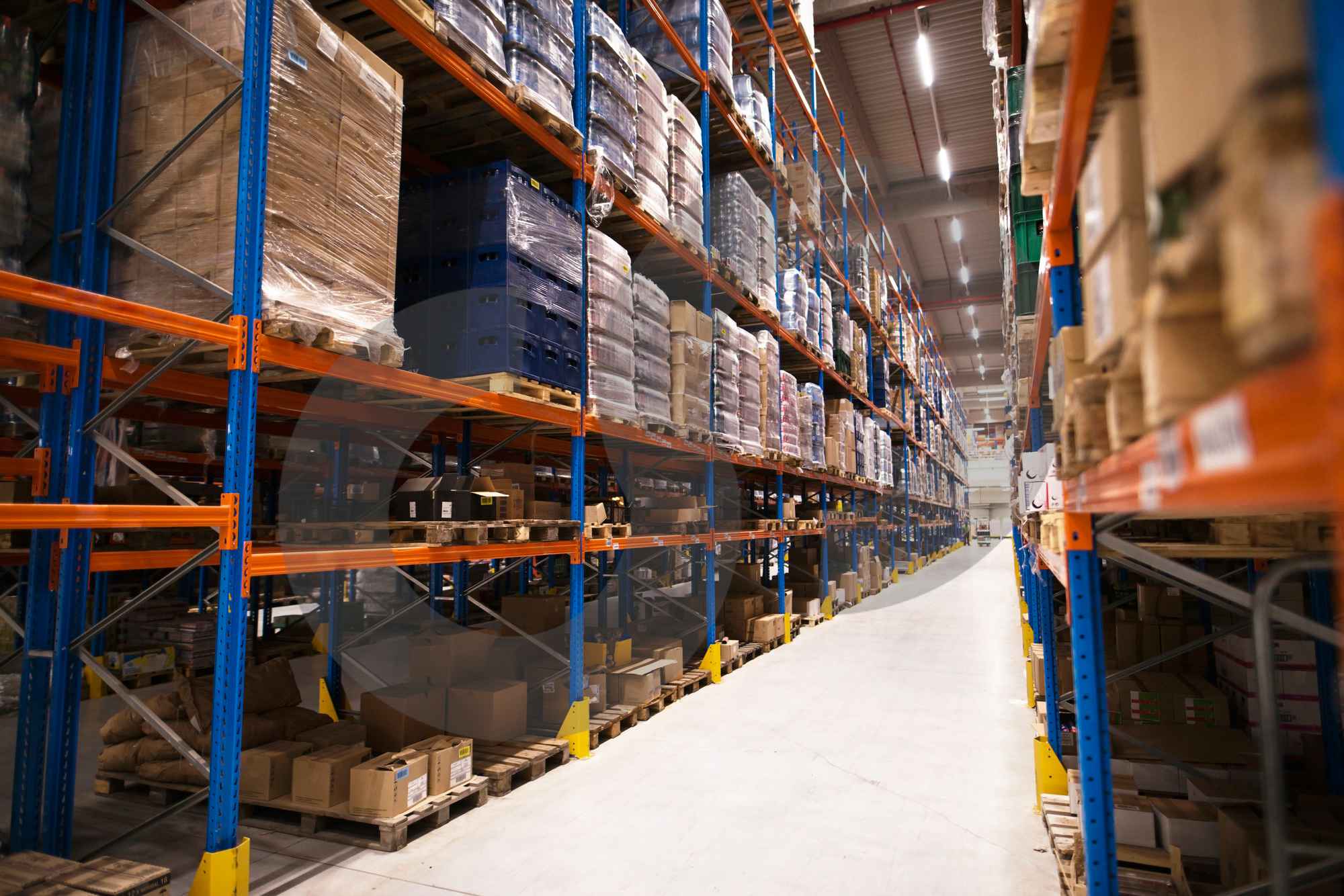 WAREHOUSE/Directly on the highway/AMCHIT,JBEIL — الصورة 3