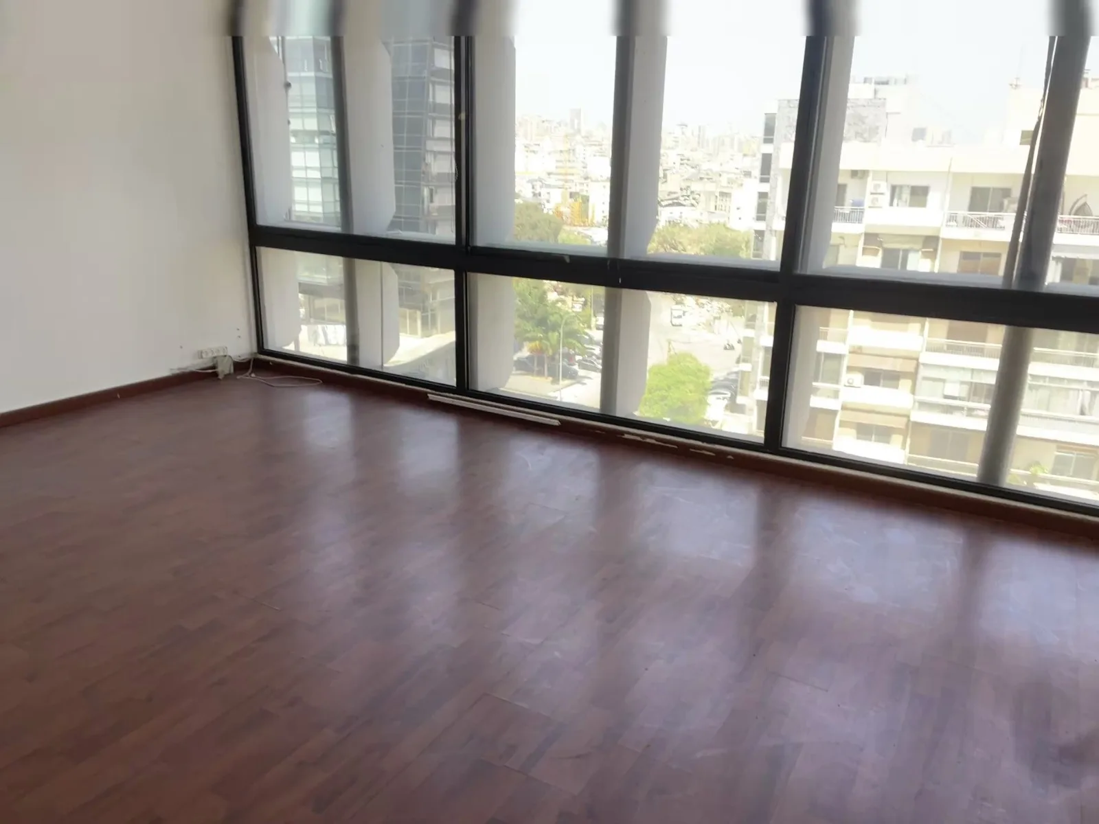Office for rent in Baouchriyeh — photo 4