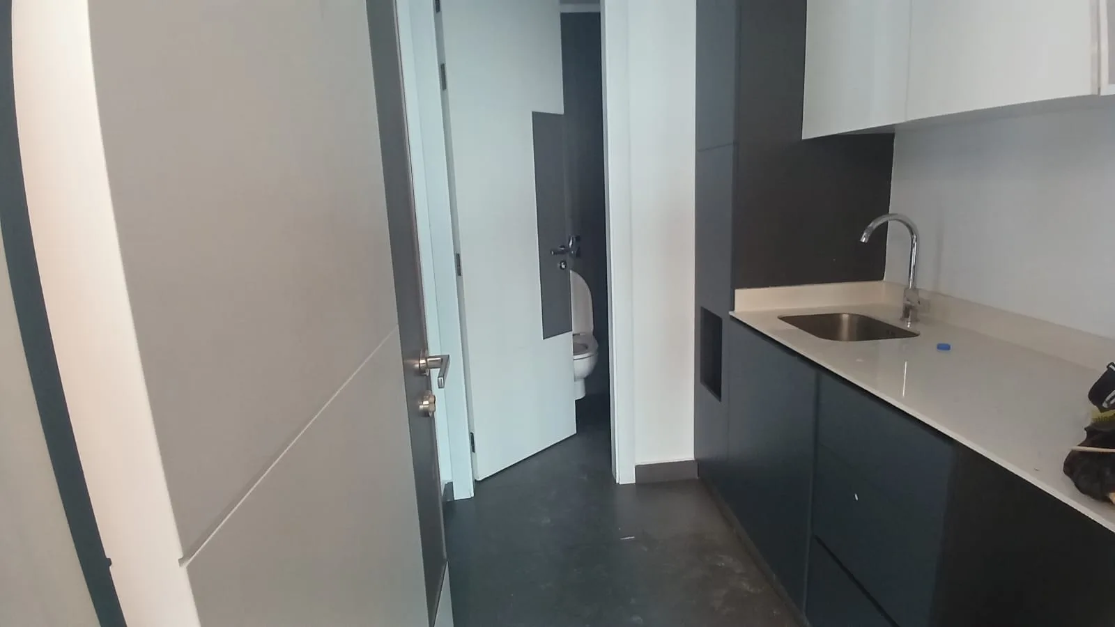 Office for Sale in Dbayeh — الصورة 3