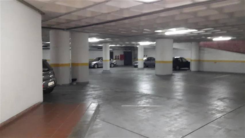 Office For Rent in a Luxurious Center of Sin El Fil — الصورة 4