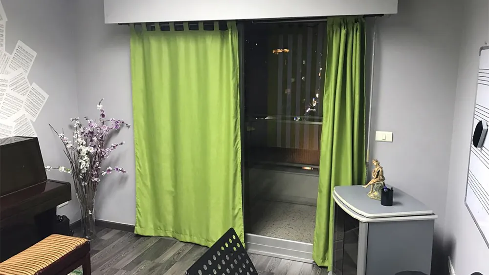 Excellent Condition Office For Rent in Jdeideh — الصورة 6