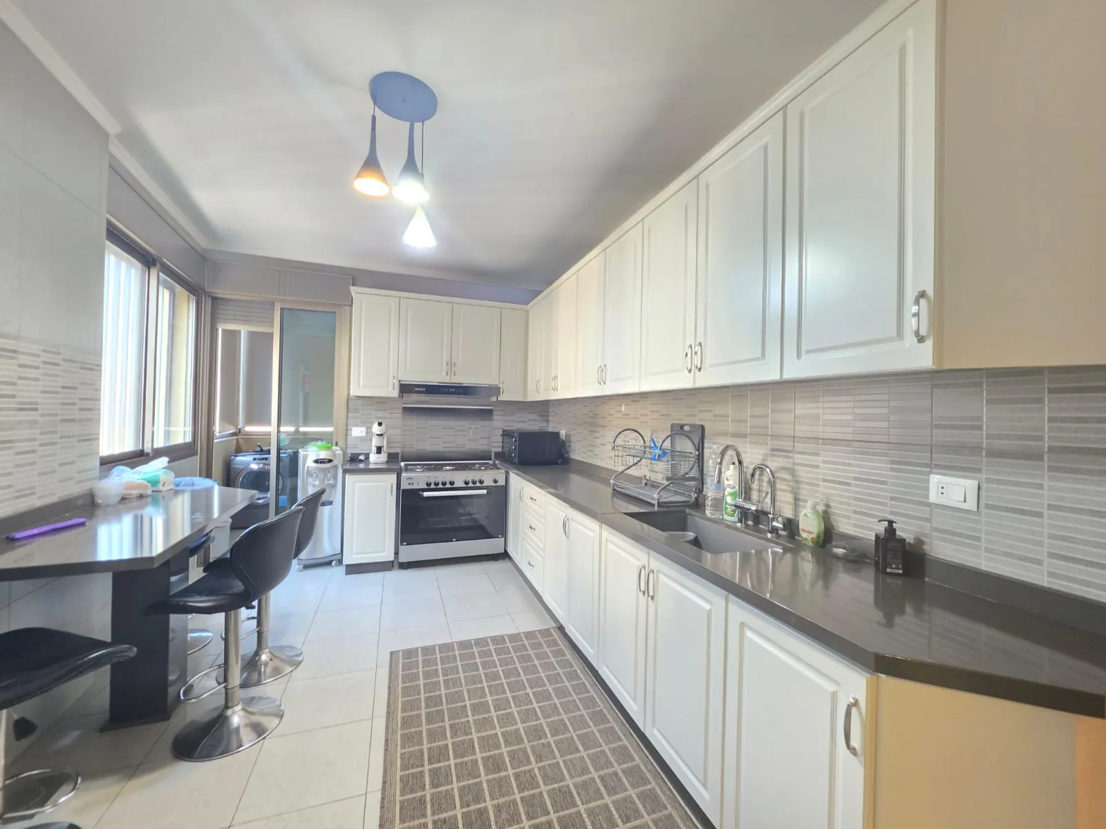 Furnished Luxurious Duplex With Roof Terrace For Sale in Rihaniyeh, Baabda — الصورة 5