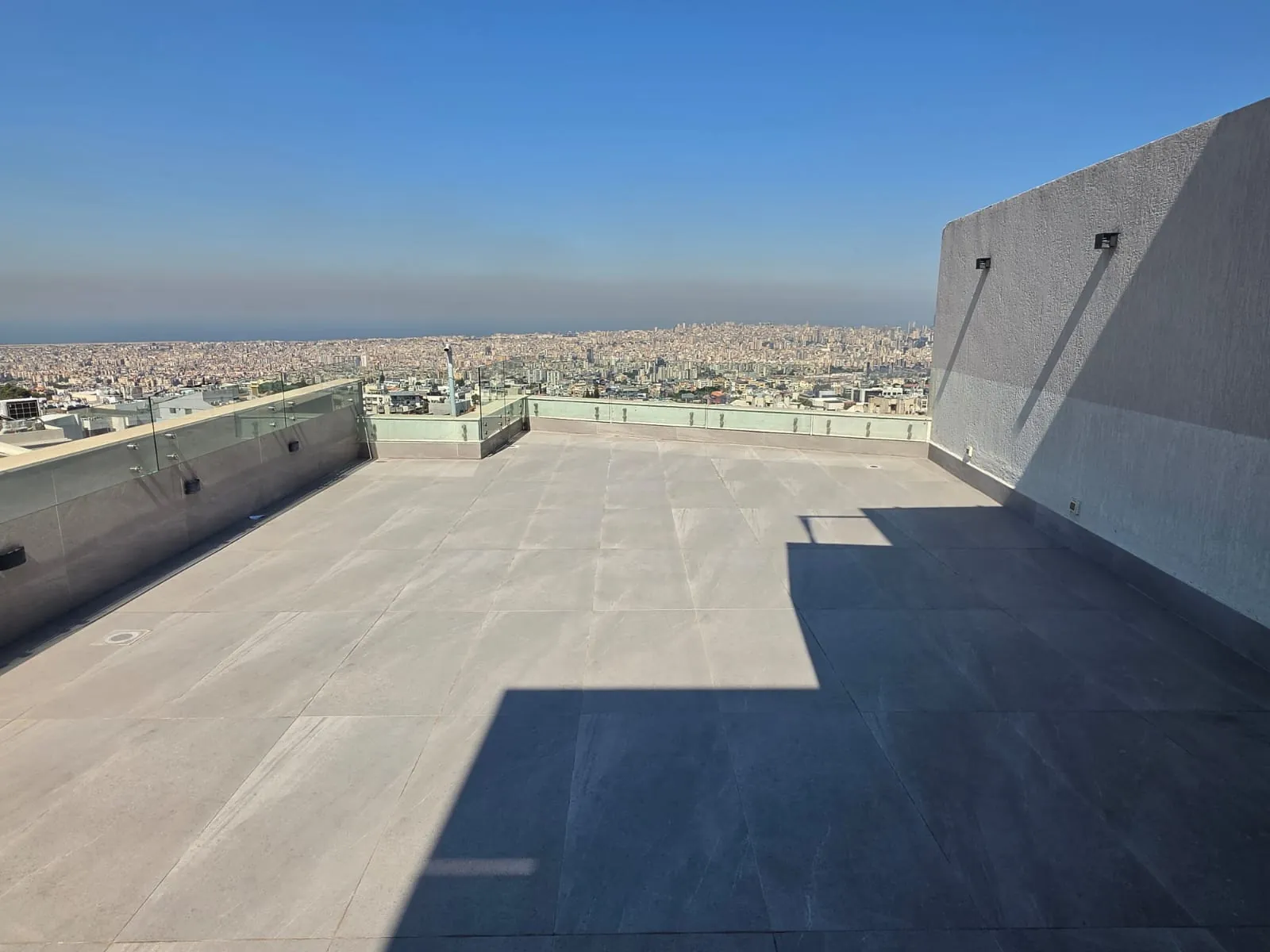 Furnished Luxurious Duplex With Roof Terrace For Sale in Rihaniyeh, Baabda — الصورة 7