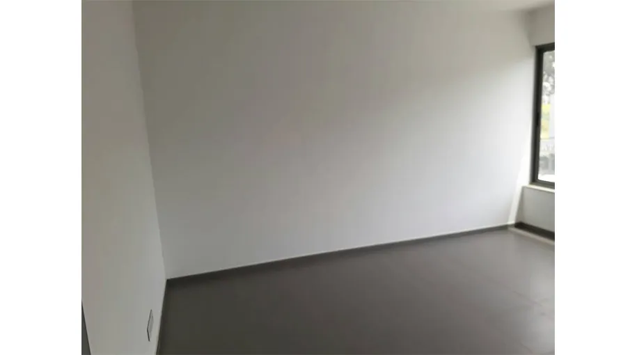 Office For Rent In Dekwaneh Prime Location — الصورة 4