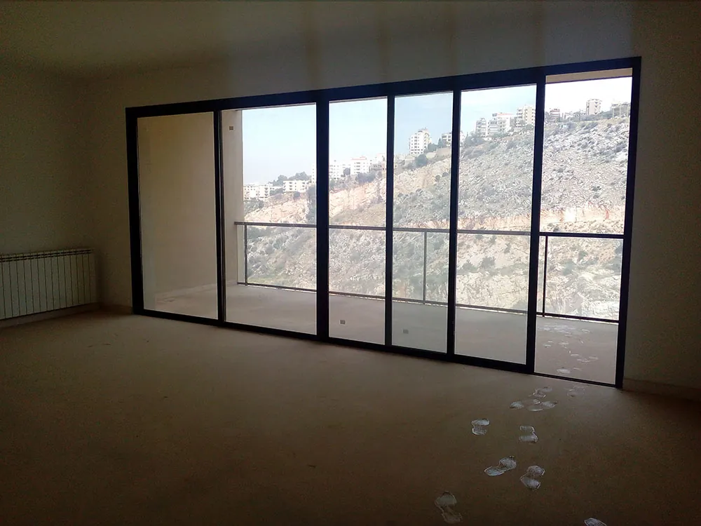 Luxurious Apartment For Rent in a Project in Antelias Metn — الصورة 2