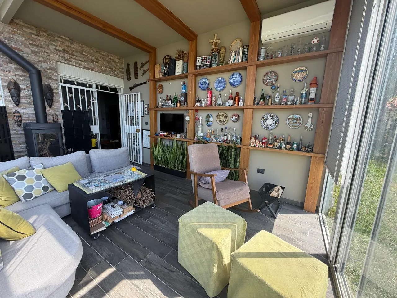 Charming Apartment With Garden & Sea View For Sale In Batroun — الصورة 6