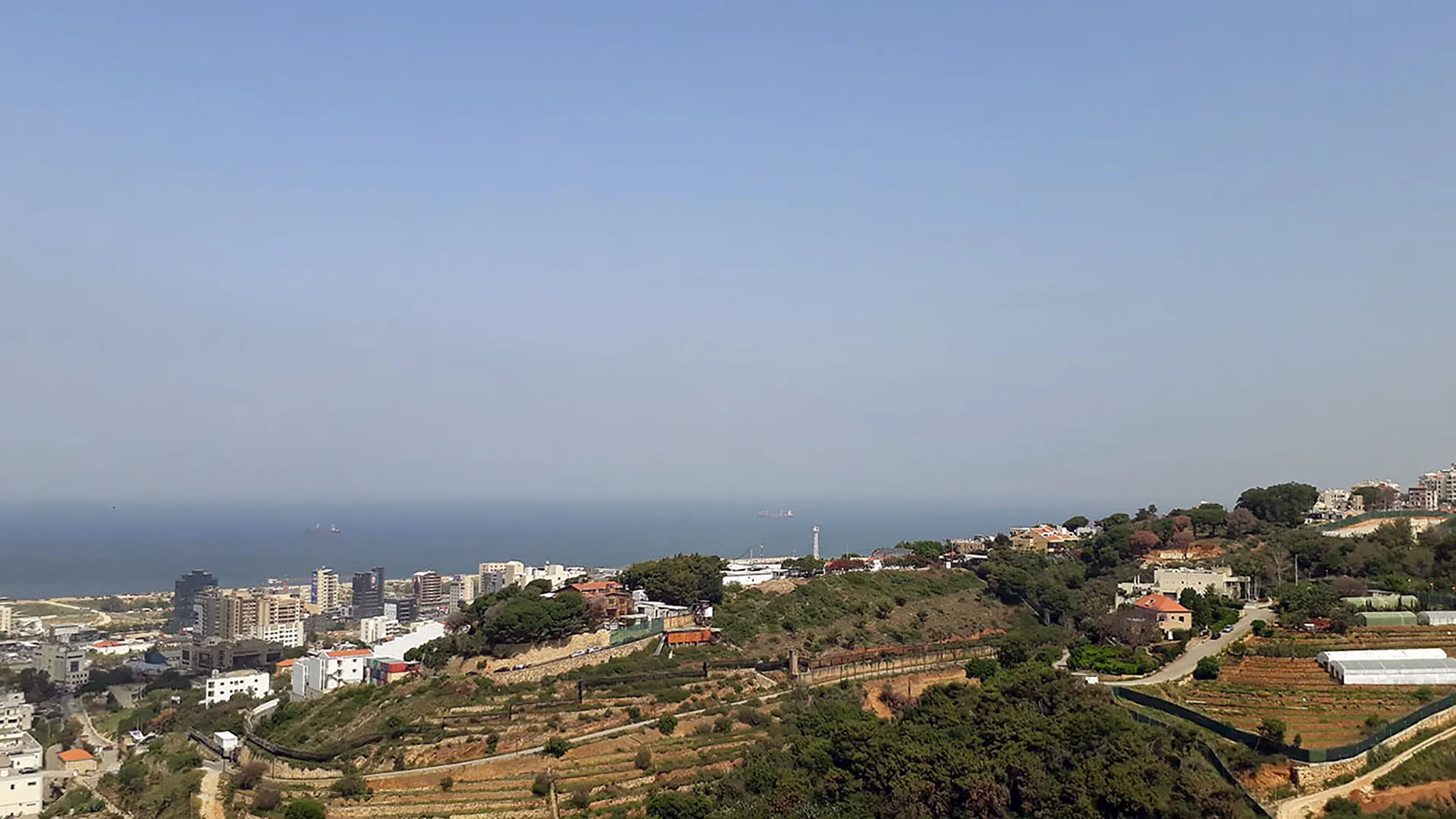 Fully Furnished Apartment For Rent in Naccache — الصورة 2
