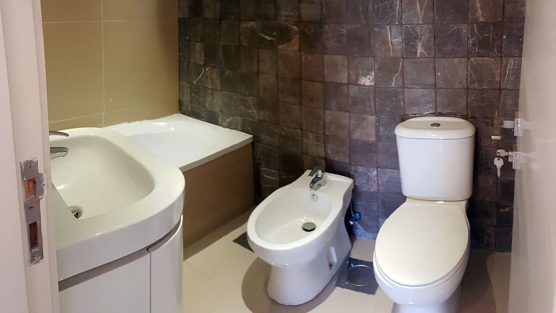 Brand New Apartment for Rent in Achrafieh, Nazareth — الصورة 7