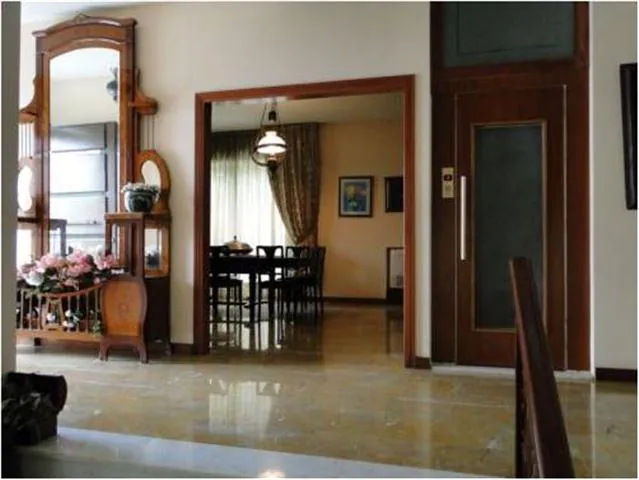 Luxurious Villa For Rent In Bsalim — الصورة 2