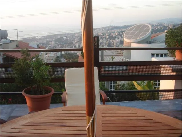 Luxurious Villa For Rent In Bsalim — الصورة 5