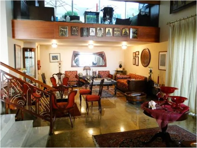Luxurious Villa For Rent In Bsalim — الصورة 7