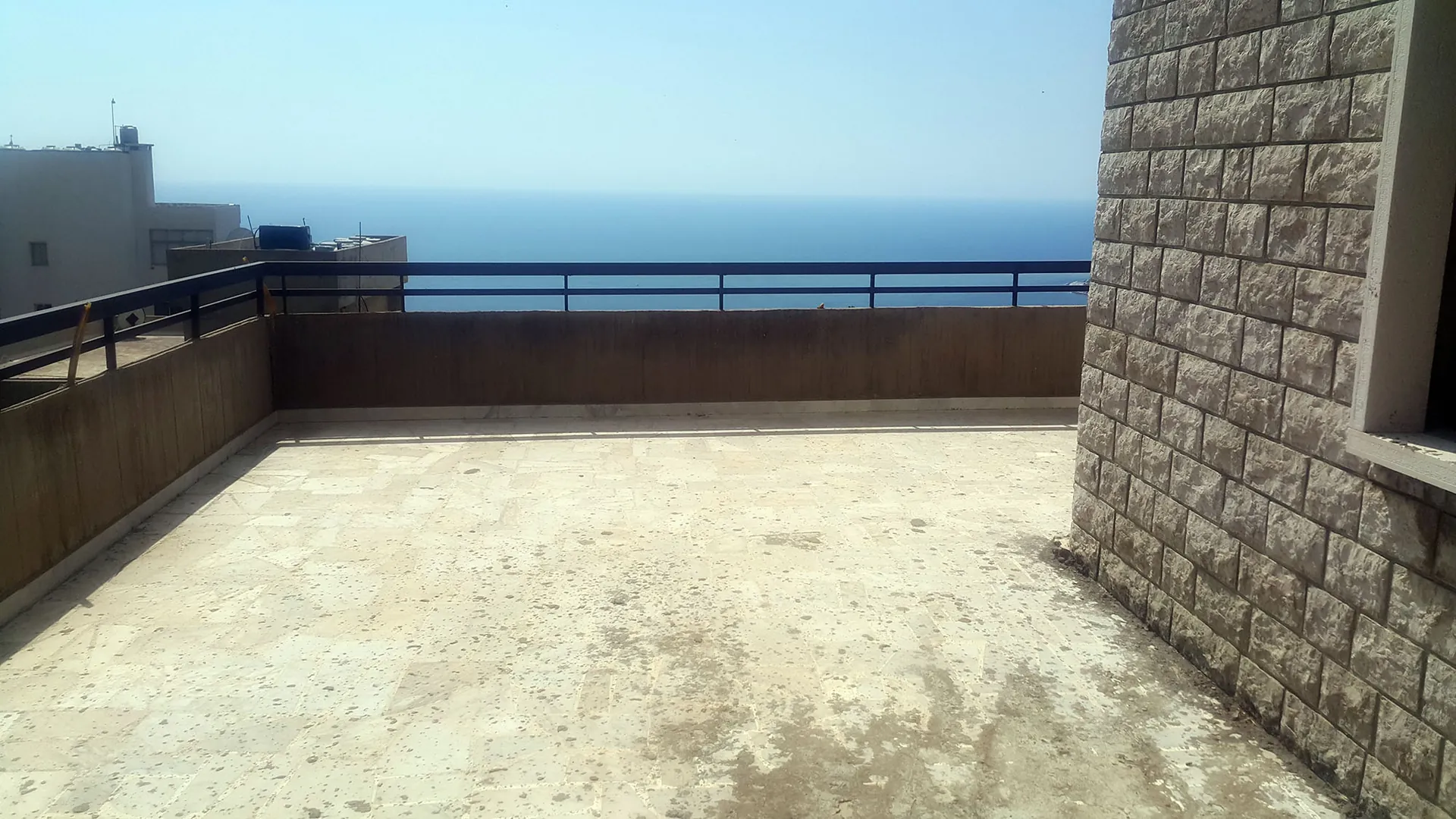 Furnished Apartment For Rent In Sahel Alma With An Open Sea View — الصورة 9