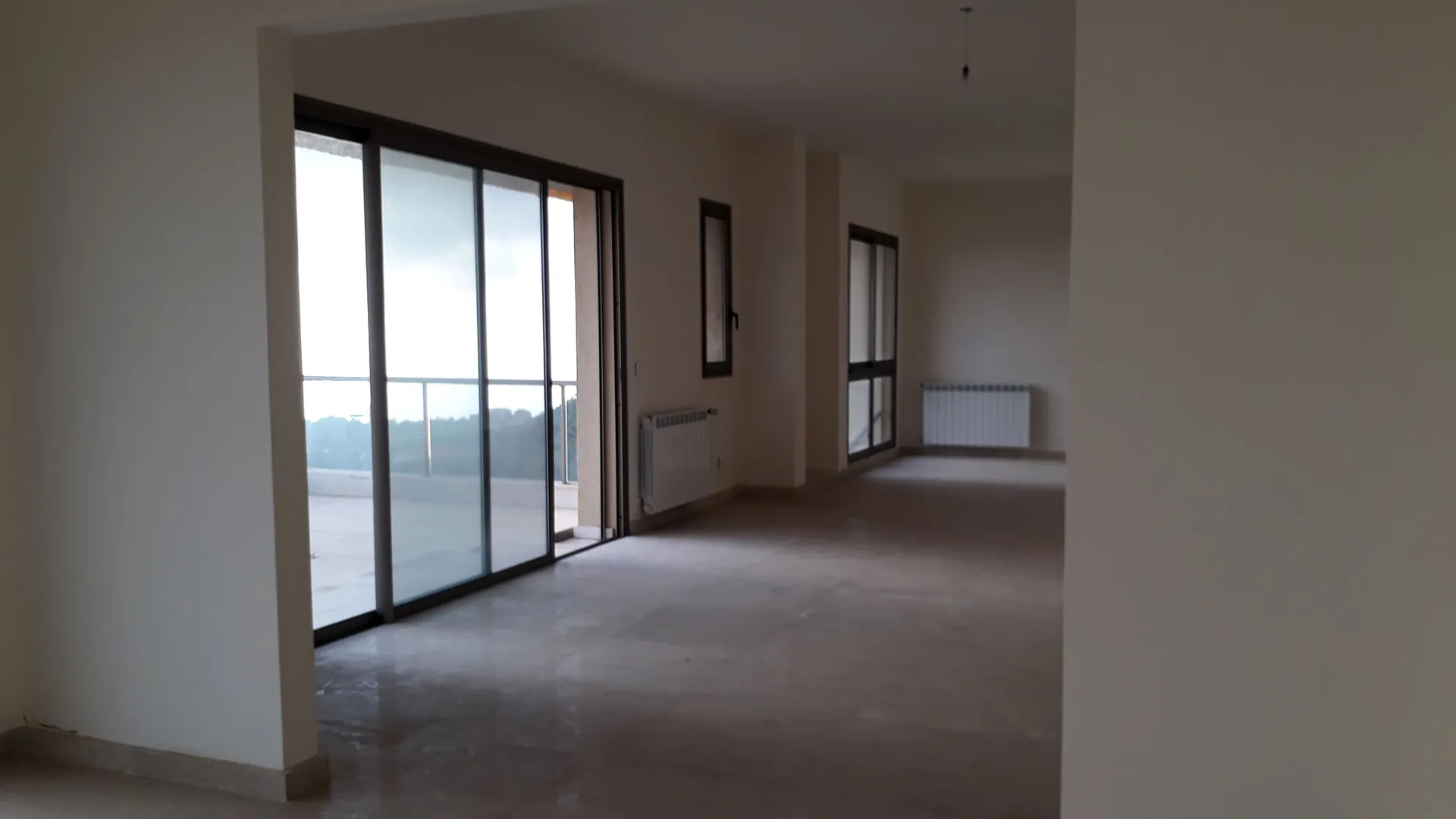 Luxurious Townhouse for sale in Beit Misk With an eagle eye View — الصورة 2
