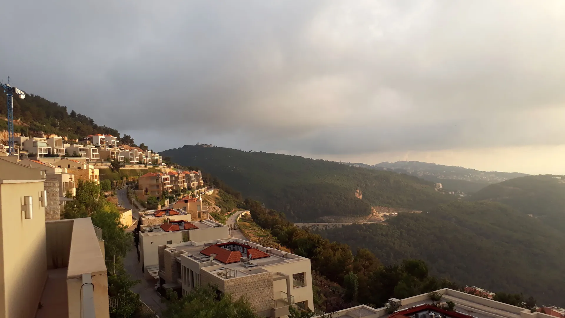 Luxurious Townhouse for sale in Beit Misk With an eagle eye View — الصورة 8