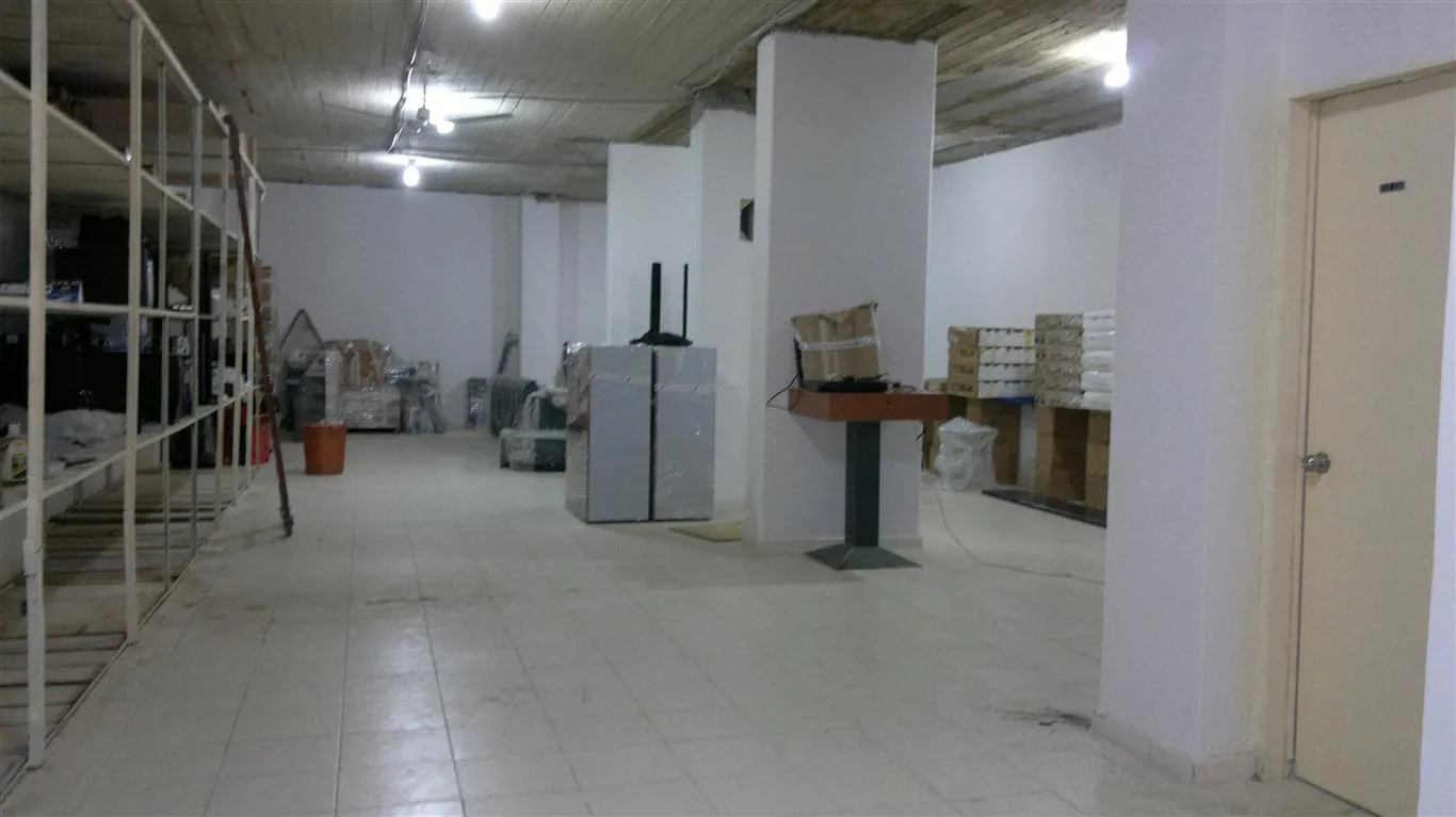 Warehouse Suitable as Offices For Rent In Bsalim