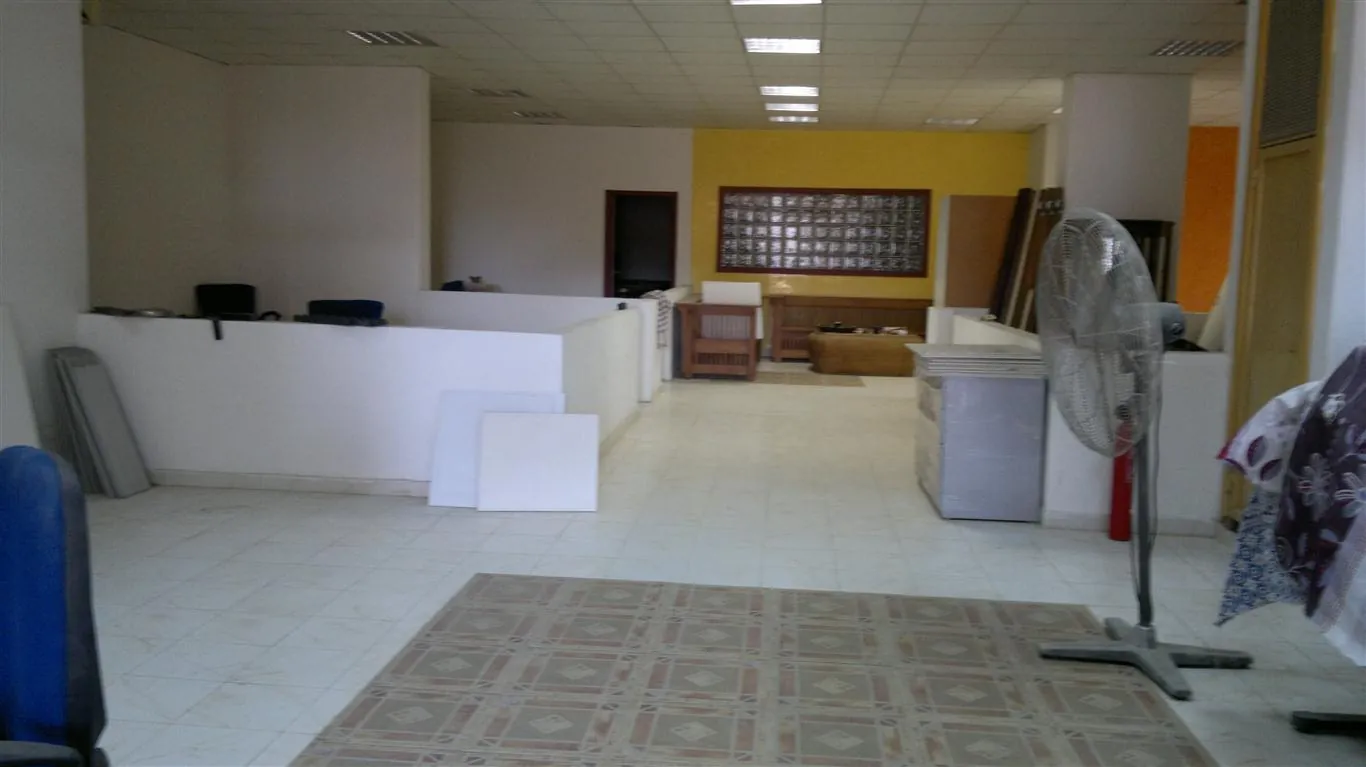 Warehouse Suitable as Offices For Rent In Bsalim — الصورة 6