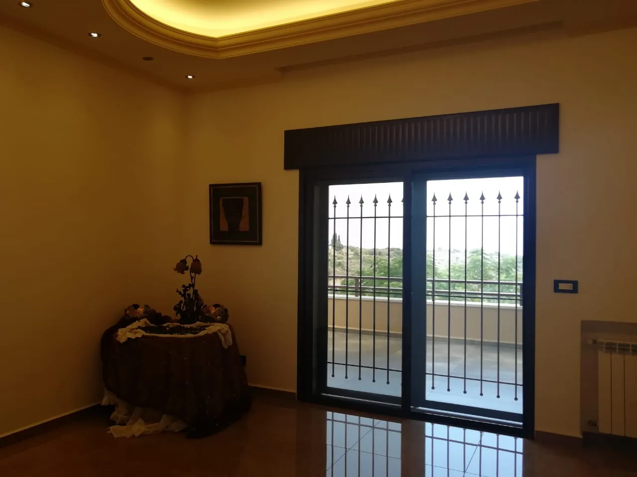 Villa For Sale In Jeddayel In A Calm Zone — الصورة 7