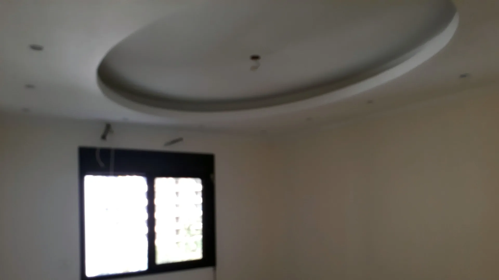 Fully-Decorated Office For Rent in Antelias (Prime Location) — الصورة 7