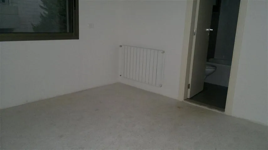 Well Located Apartment For Rent In A Quiet Street In Mtayleb — الصورة 7