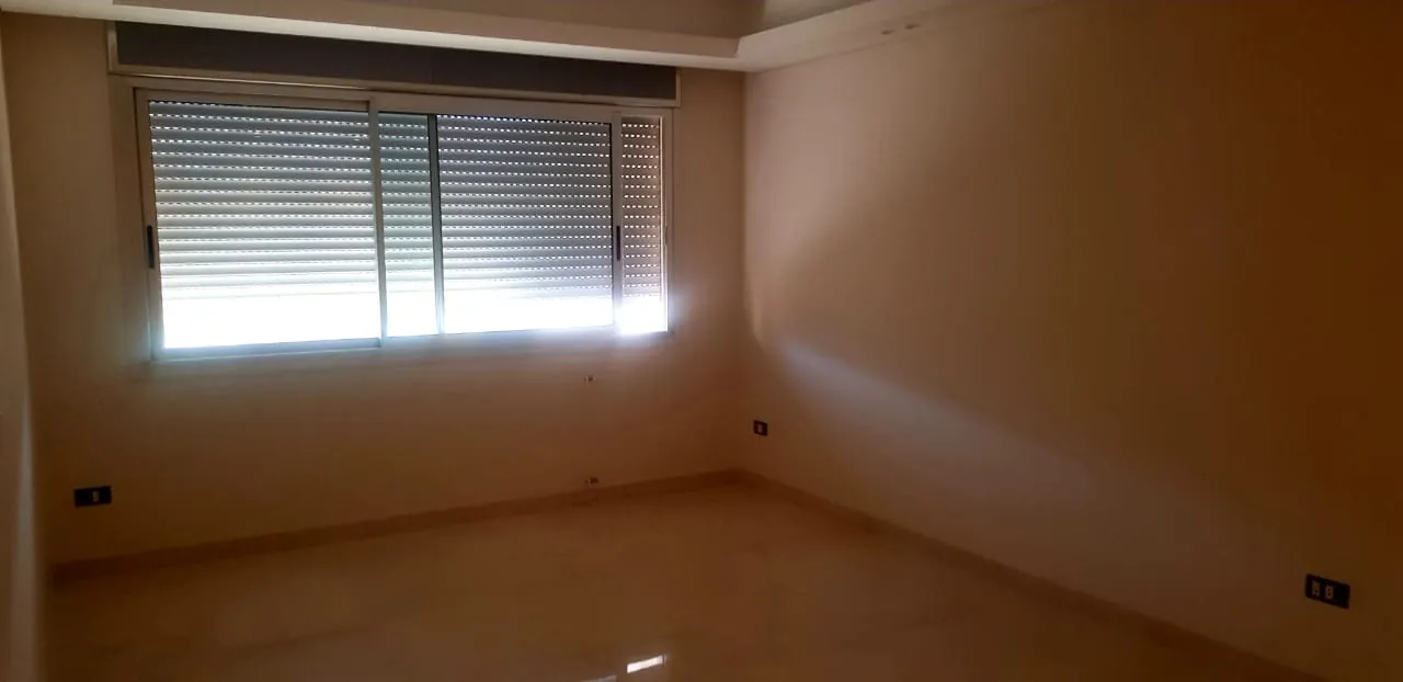Luxurious Apartment For Sale in a high-end project in Zouk Mikael — الصورة 8