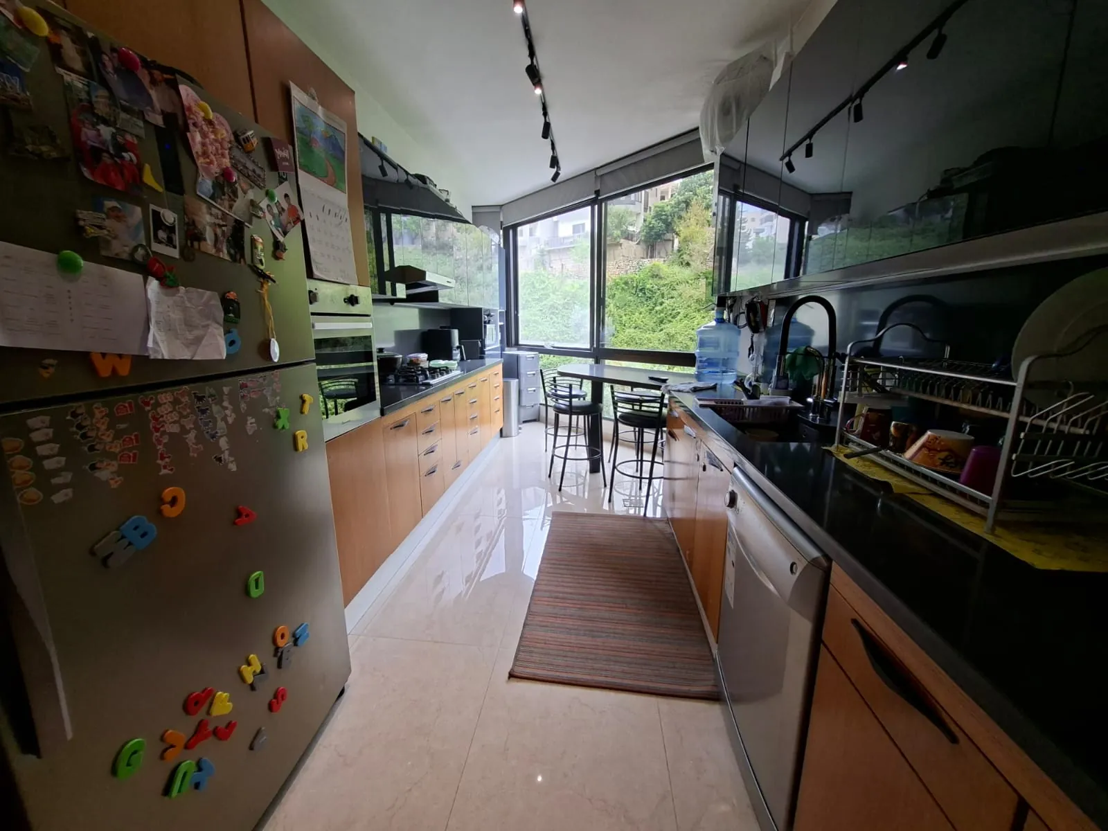 Fully Furnished Apartment For Sale in Jbeil — الصورة 4