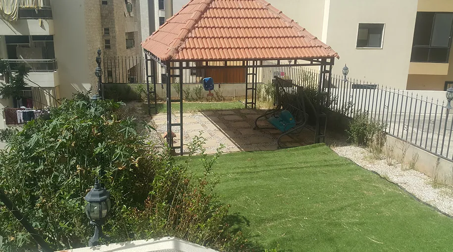 Fully Decorated Apartment For Sale In Nice Location Of Zouk Mosbeh — الصورة 7
