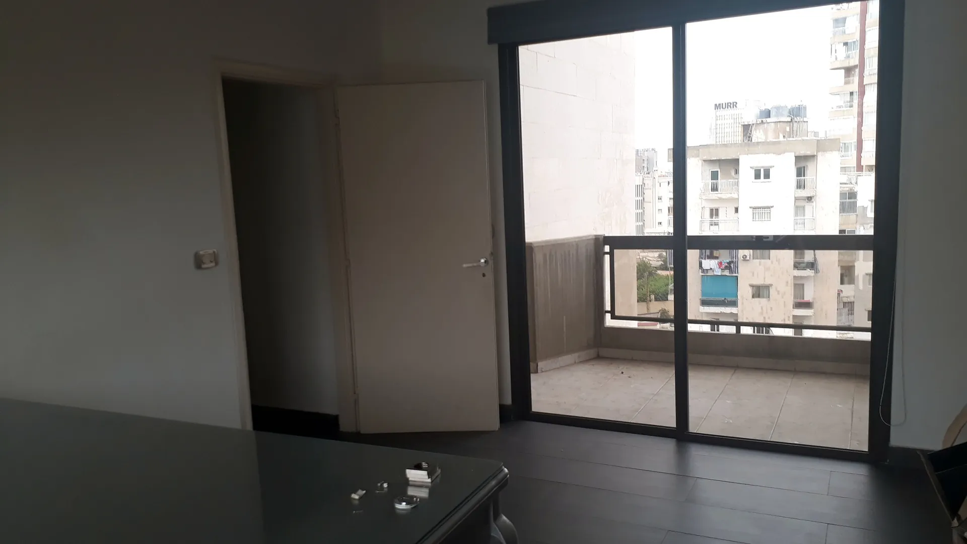75sqm Office For Rent on Metn Highway — الصورة 3