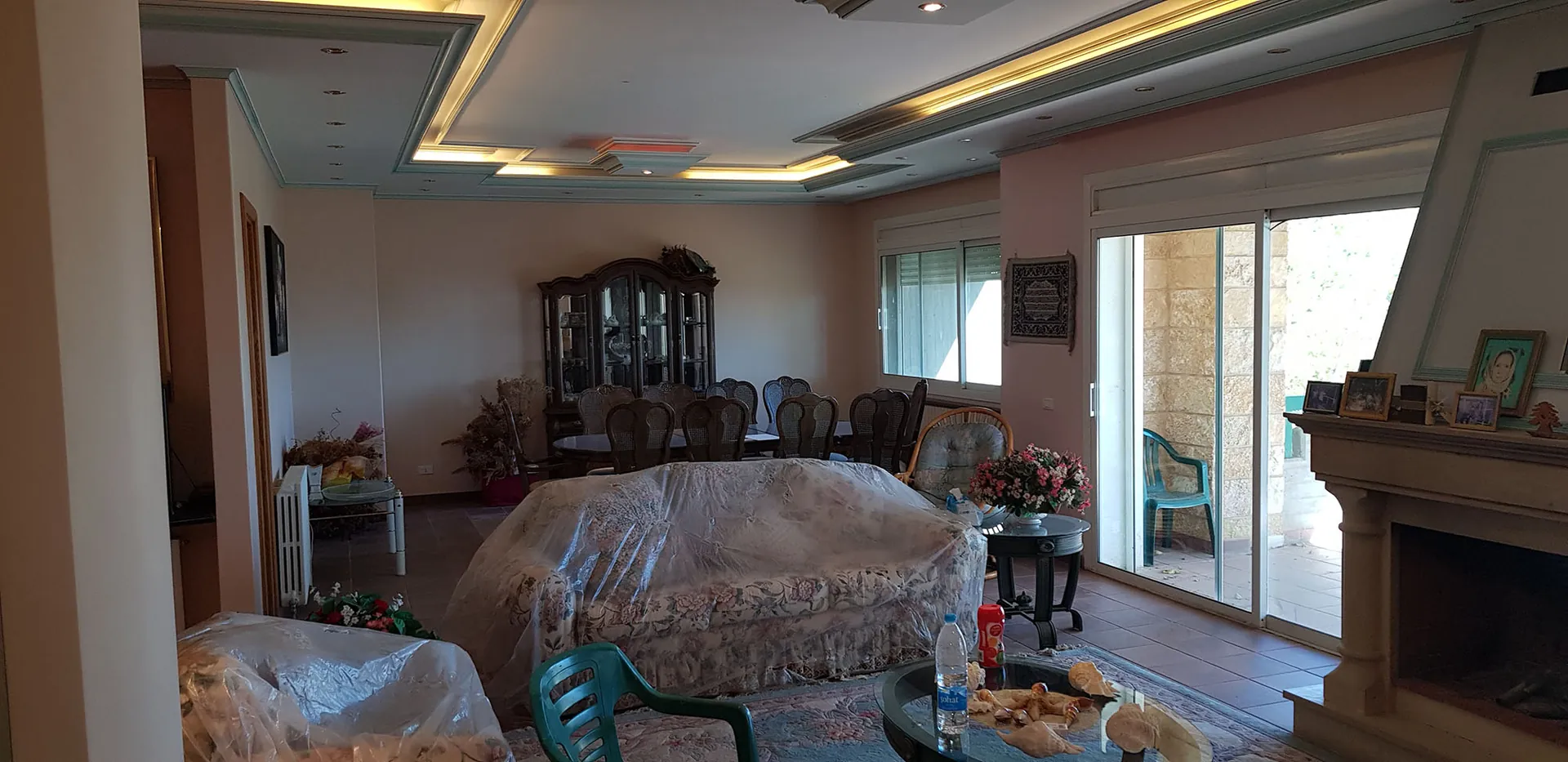 Fully Decorated & Furnished Villa For Sale in Faytroun — الصورة 10