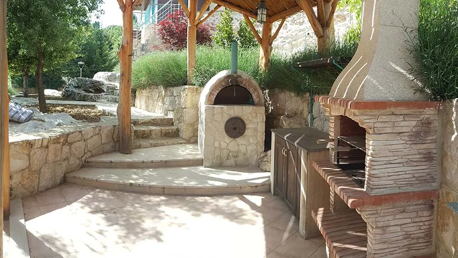 Furnished Cozy Villa on 2,000 SQM Land For Rent in Lehfed, Jbeil — الصورة 7